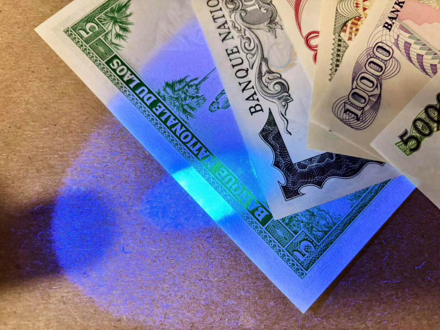 【Blue Auction】✨世界纸币精拍第526期【精】 【一组7张】老挝、印尼纸币一组 UNC/UNC-