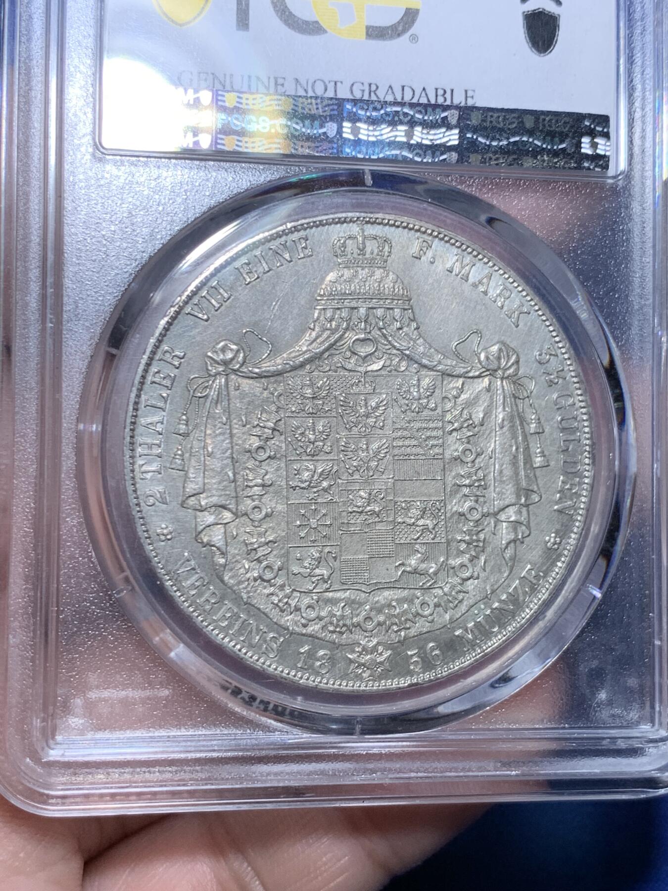 《竞宝斋》第297场- 周日，周一  2场连拍 （全场包邮） PCGS UNC 1856年普鲁士威廉四世洋葱头2泰勒银币 40mm 37g大银币 盾徽铸造精美图案精细 适合收一个凑品种