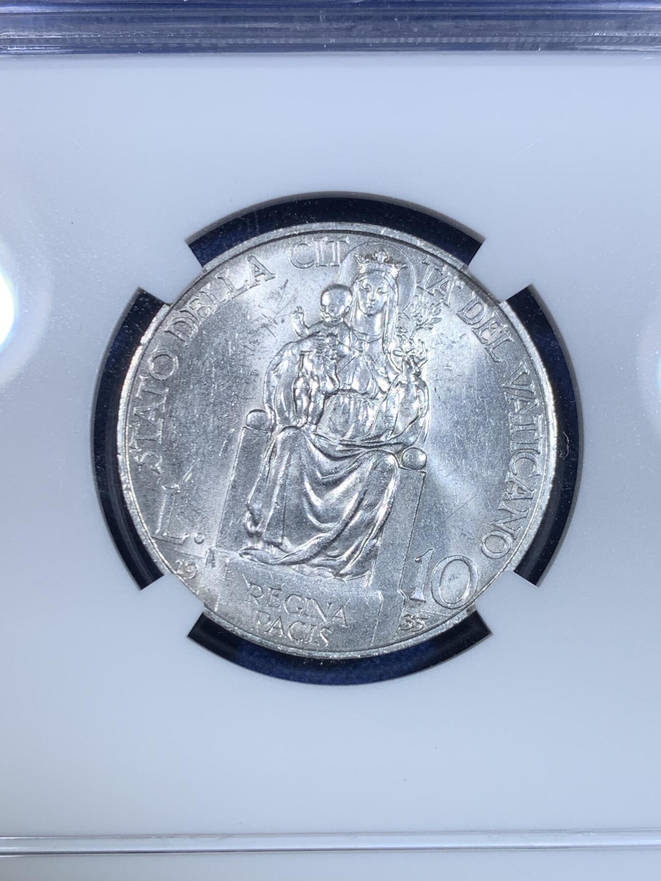 《竞宝斋》第297场- 周日，周一  2场连拍 （全场包邮） NGC MS62 梵蒂冈1935年圣母抱婴10里拉银币