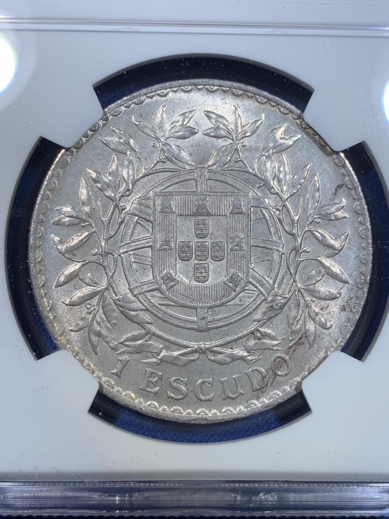 《竞宝斋》第297场- 周日，周一  2场连拍 （全场包邮） NGC MS61 葡萄牙1916年自由女神1埃斯库多大银