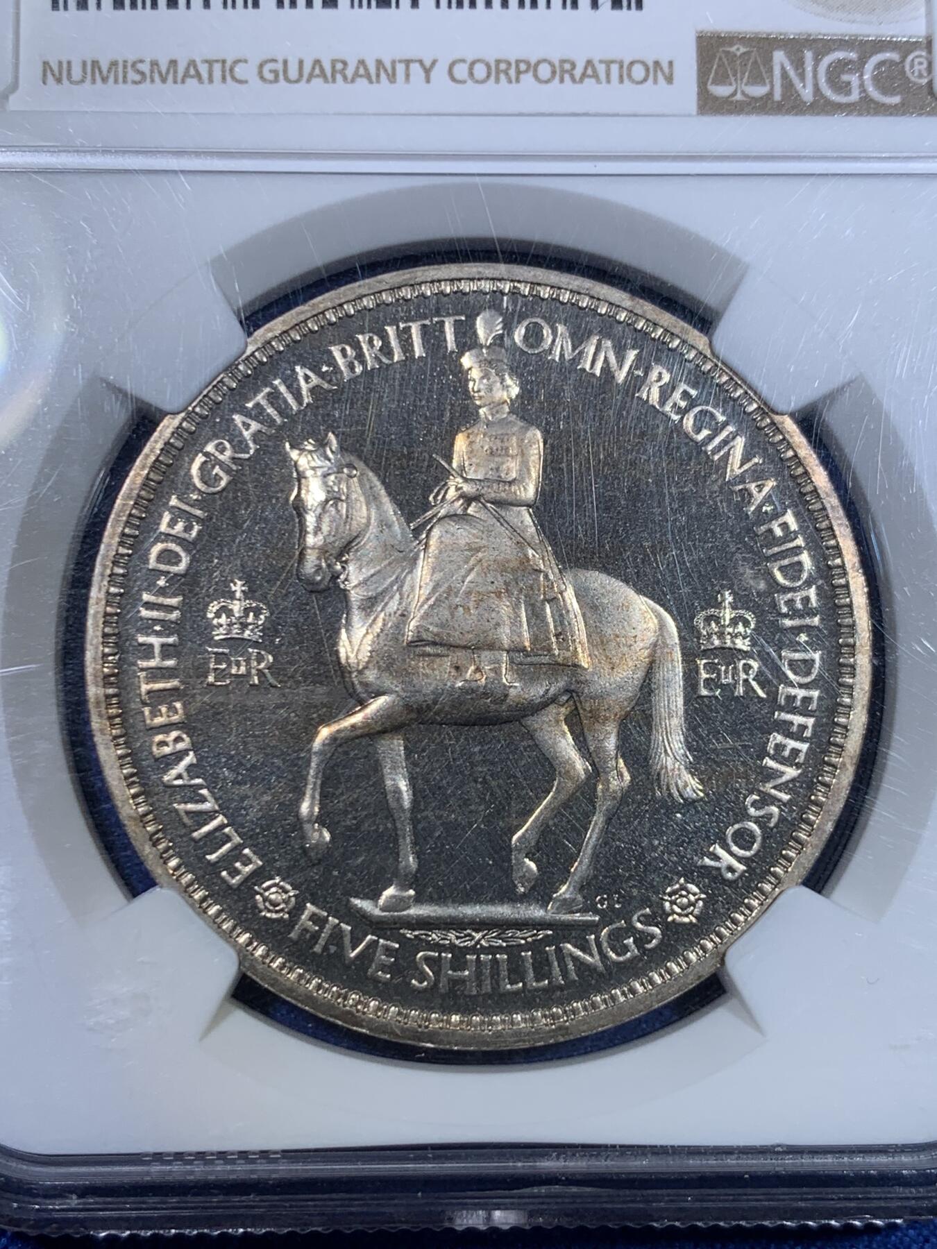《竞宝斋》第297场- 周日，周一  2场连拍 （全场包邮） NGC PF65CAMEO 英国 1953年 1克朗铜镍币（伊丽莎白二世女王登基纪念币，精制款与普通MS完全不一样，高浮雕高分好品，珍藏级别）