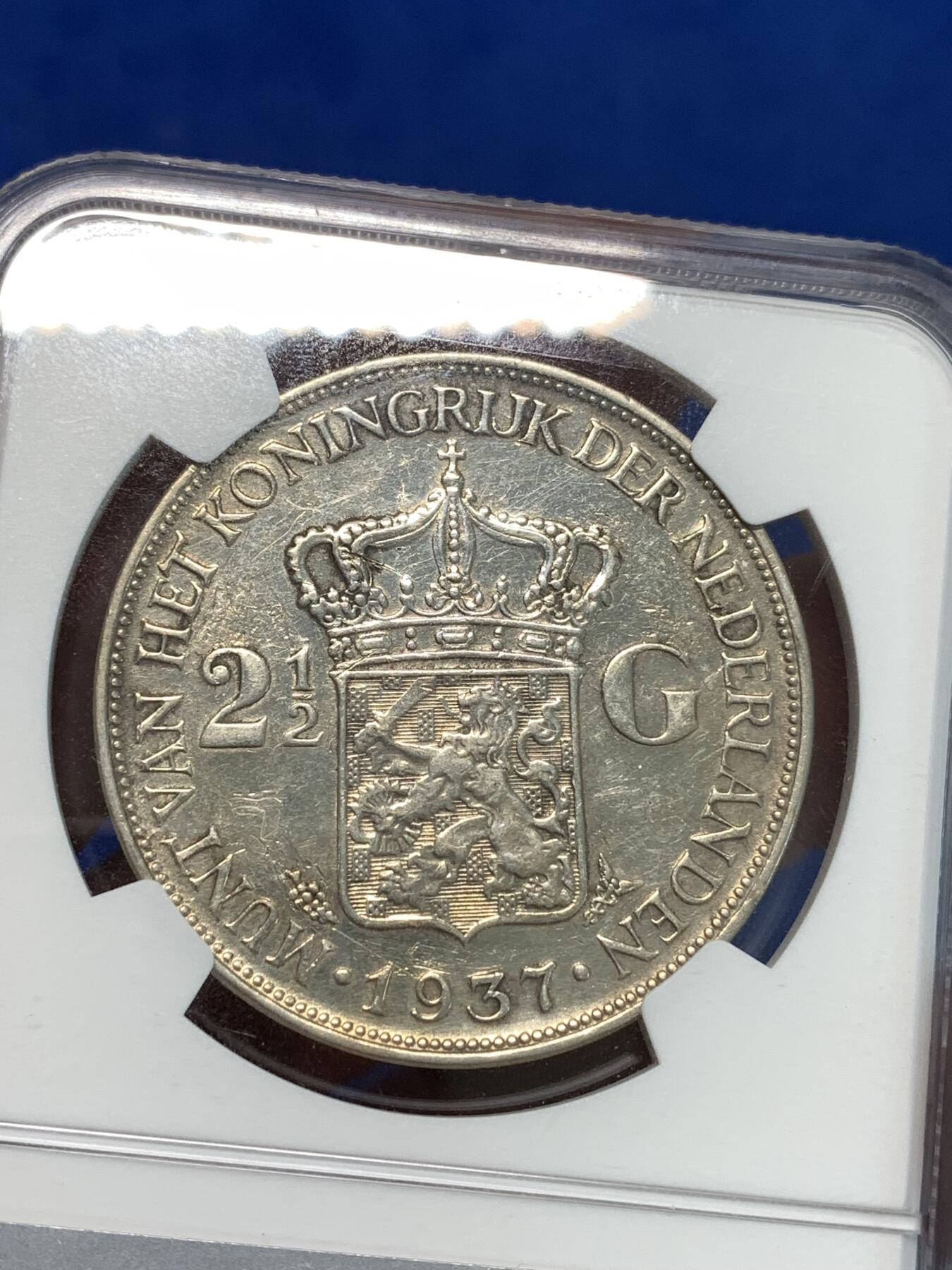 《竞宝斋》第297场- 周日，周一  2场连拍 （全场包邮） NGC AUD 荷兰1937年威廉敏娜2.5盾大银币 底板带光