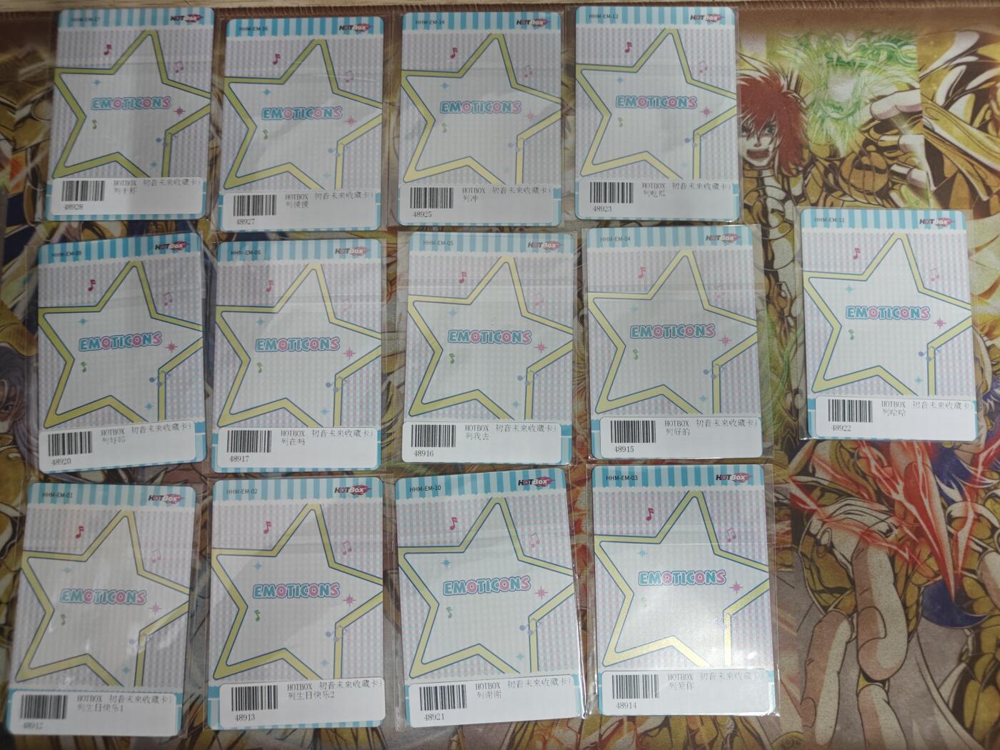 天玑星卡拍第四十七期《天太热了》持续收拍中 满赠三娘需备注 卡卡沃 初音未来 NR 13张