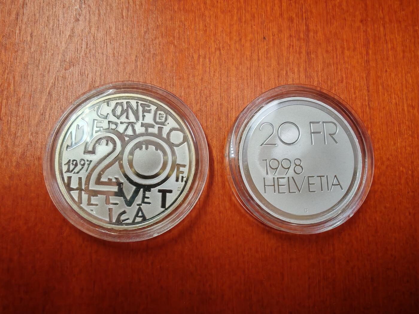 长老汇龙年精选第二十二场拍卖 1997-1998瑞士哥特尔诞辰200周年，梅耶逝世百周年20法郎精制银币双币装，有盒无证，分别1.9万枚和1.4万枚