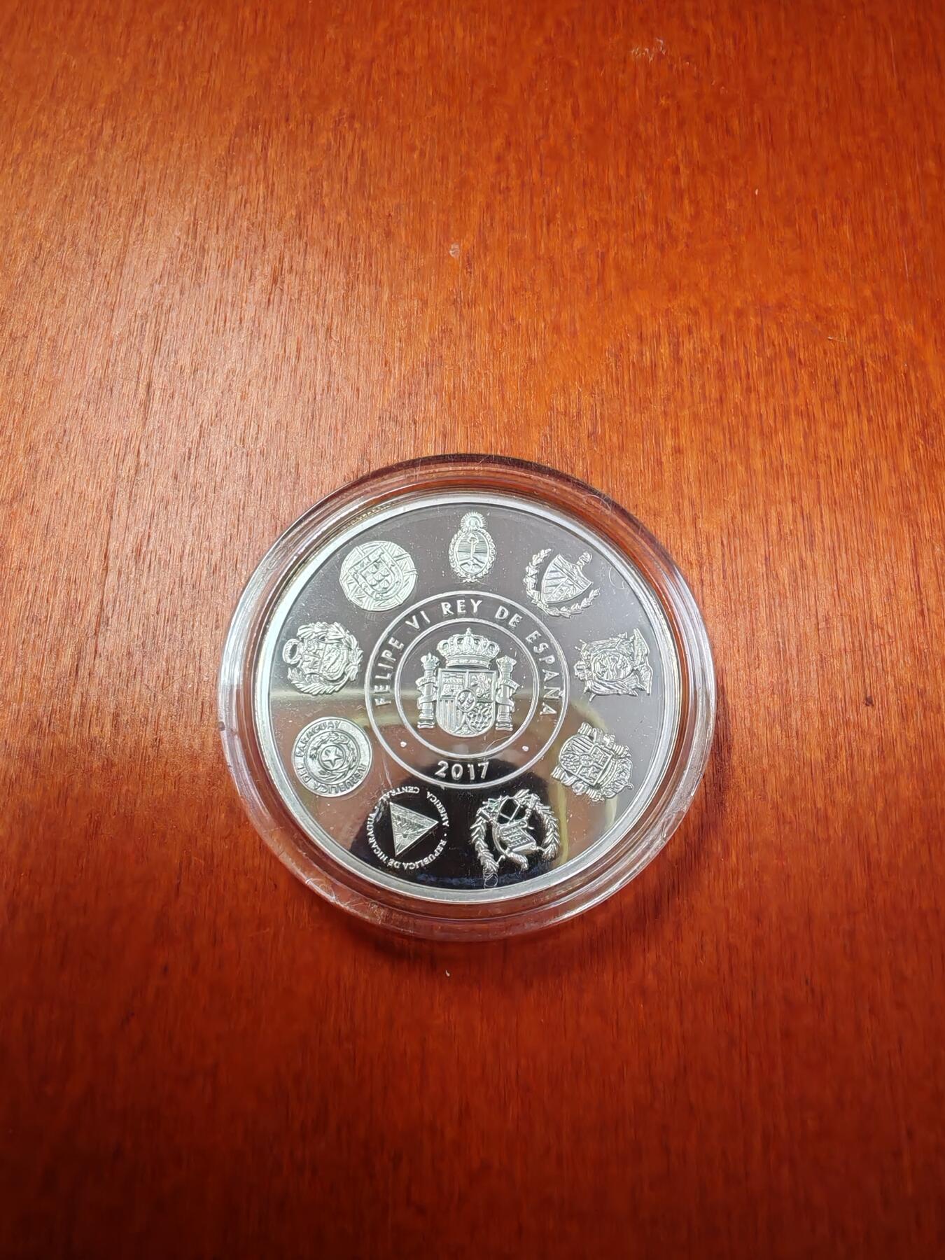 长老汇龙年精选第二十二场拍卖 2017西班牙伊比利亚系列之自然奇观5欧元彩色精制银币，盒证全，1万枚