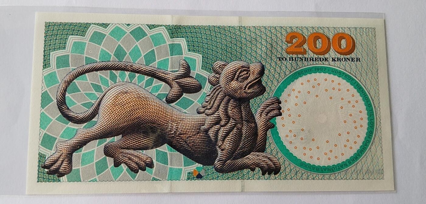 天和轩精品钱币第42场 全新UNC 丹麦200克朗纸币 