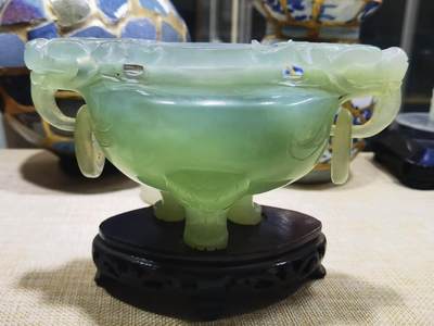 创汇时期出品北京玉器二厂懋隆商店岫玉三足龙头香炉 - 创汇时期出品北京玉器二厂懋隆商店岫玉三足龙头香炉