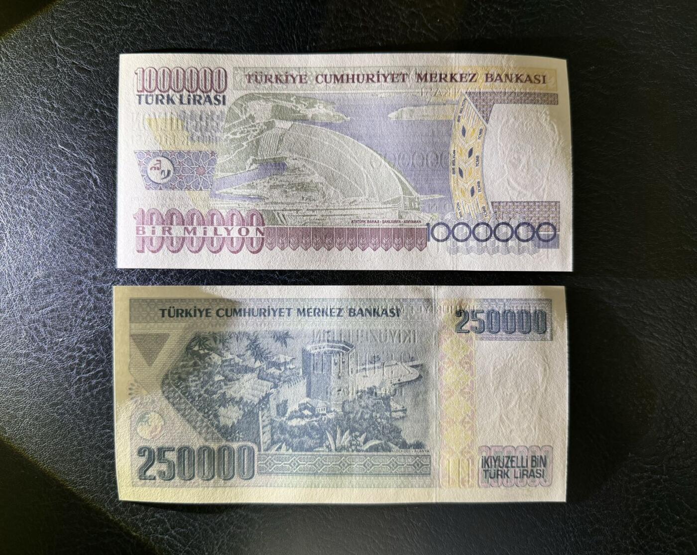 收藏联盟Quantum Auction 第369期拍卖  莫桑比克1961-72年100-1000埃斯库多和土耳其1991年版10万-100万里拉 品相UNC 10万里拉有潮斑