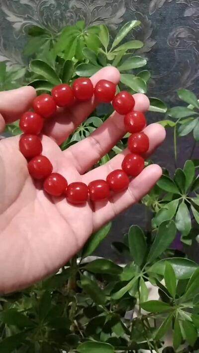 上等精品南红玛瑙手串柿子红樱桃高货太漂亮了 上等精品南红玛瑙手串柿子红樱桃高货太漂亮了