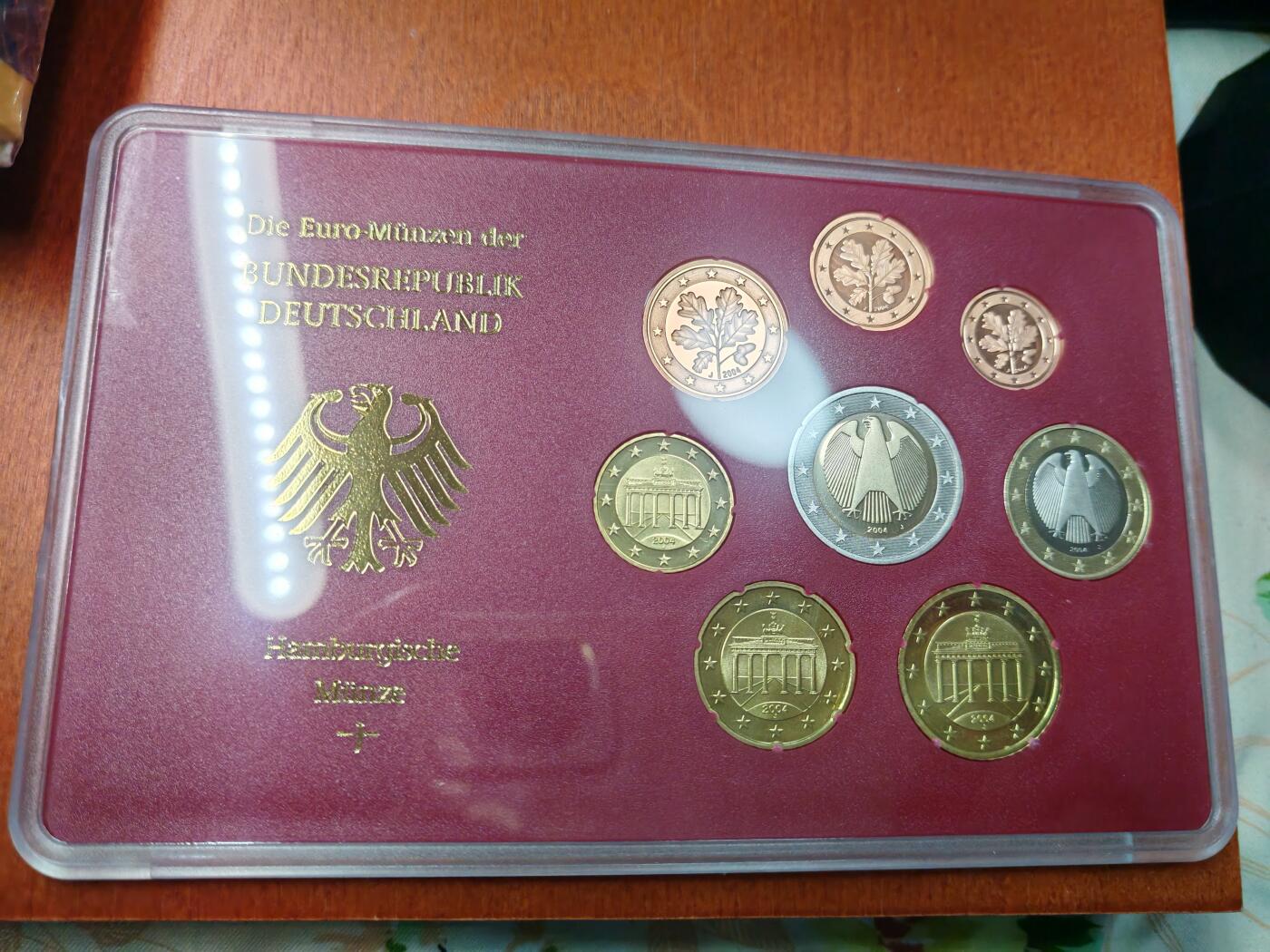 长老汇龙年精选第二十三场拍卖 2004J德国欧元精制套币8枚，原盒证