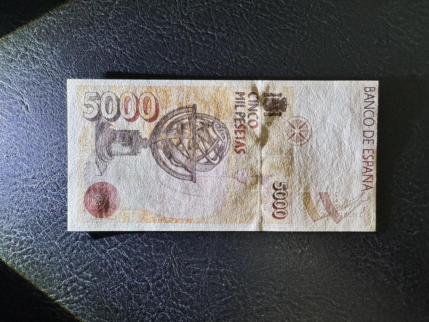 收藏联盟Quantum Auction 第369期拍卖  西班牙1992年5000比塞塔 品相全新UNC 