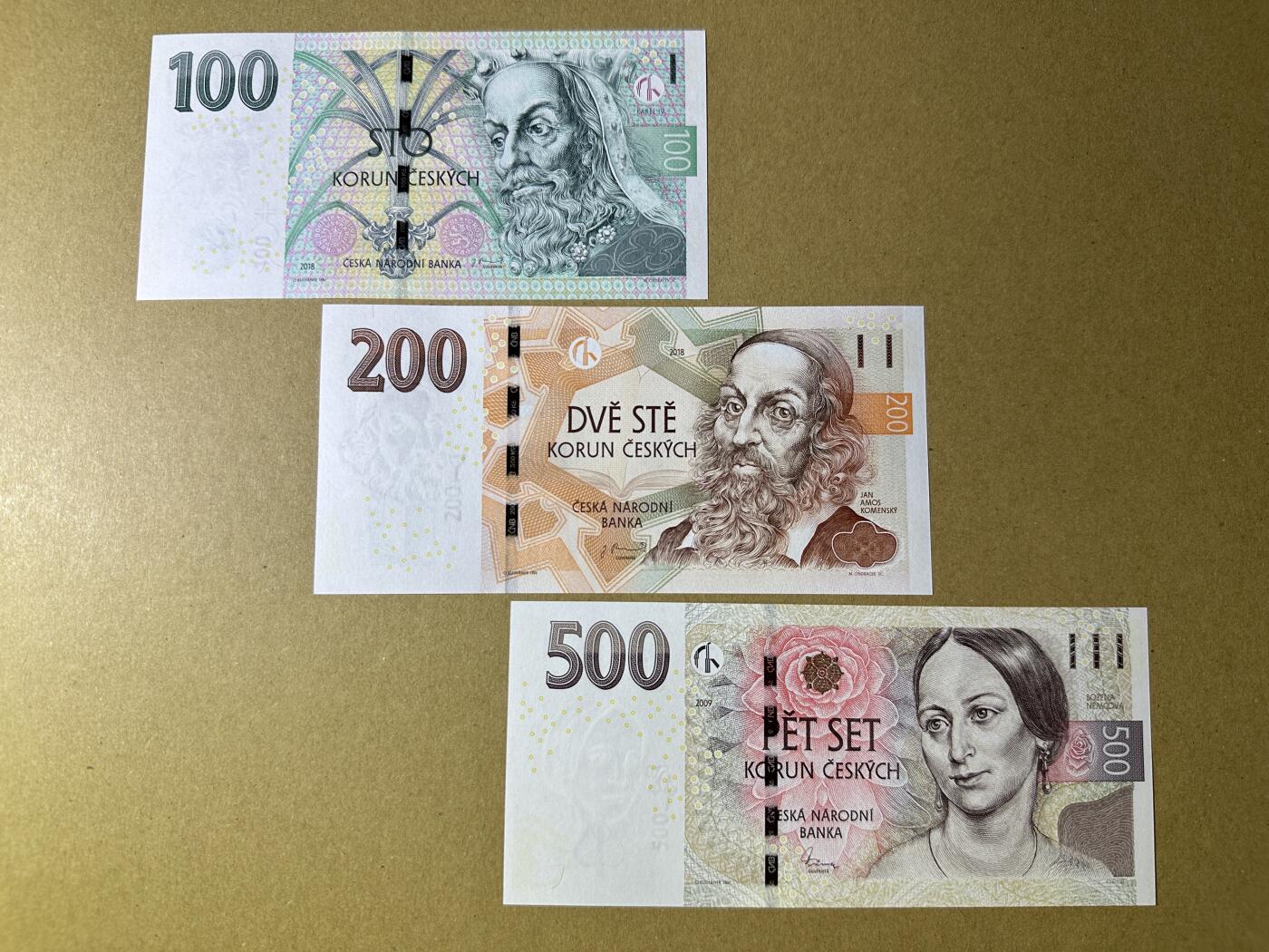 《张总收藏》163期-周日外币百拍精品场 捷克共和国100、200、500克朗3张 UNC