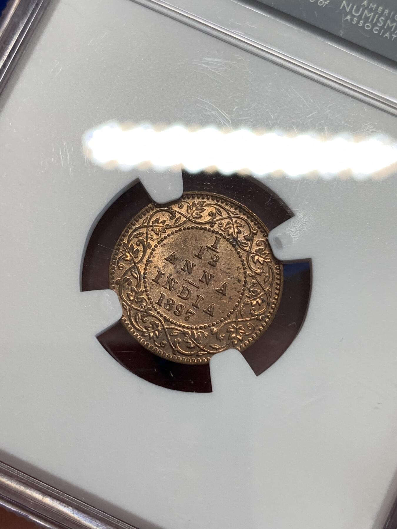 《竞宝斋》第298场- 周日，周一  2场连拍 （全场包邮） NGC MS62RB 印度1897-C版1/12安娜铜币