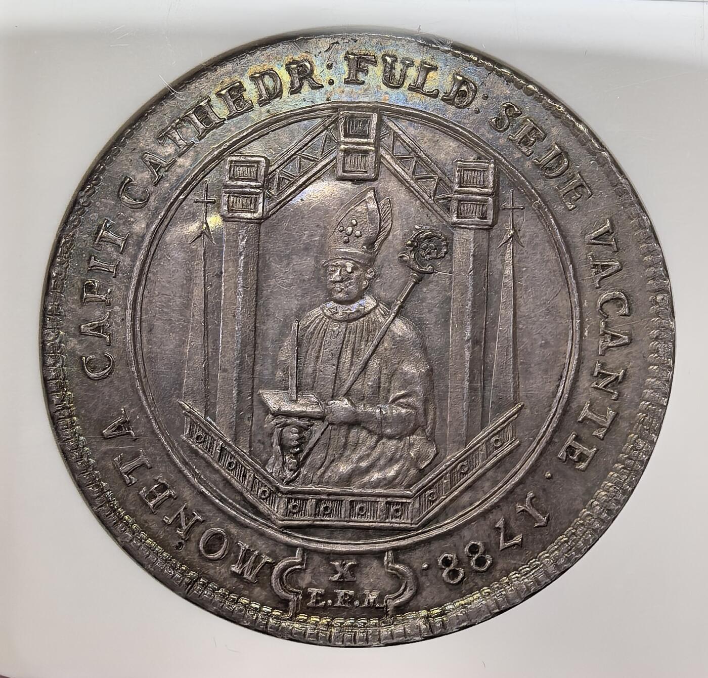 凡希社世界钱币微拍第二百八十一期 荐！1788富尔达主教区主教缺位泰勒大银NGC-UNCD，稀少一年型。深色紫金彩，包浆绝佳底板一流的收藏级精品！