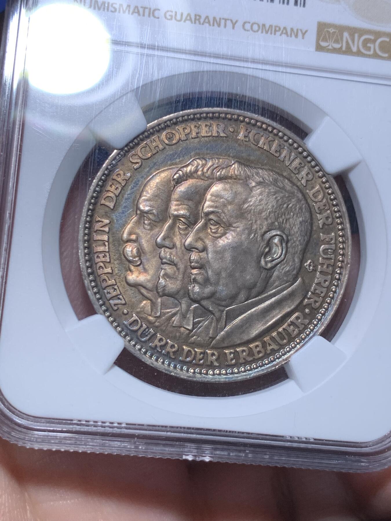 《竞宝斋》第298场- 周日，周一  2场连拍 （全场包邮） NGC MS64 德国1929齐柏林飞艇环球飞行纪念银章 落日金