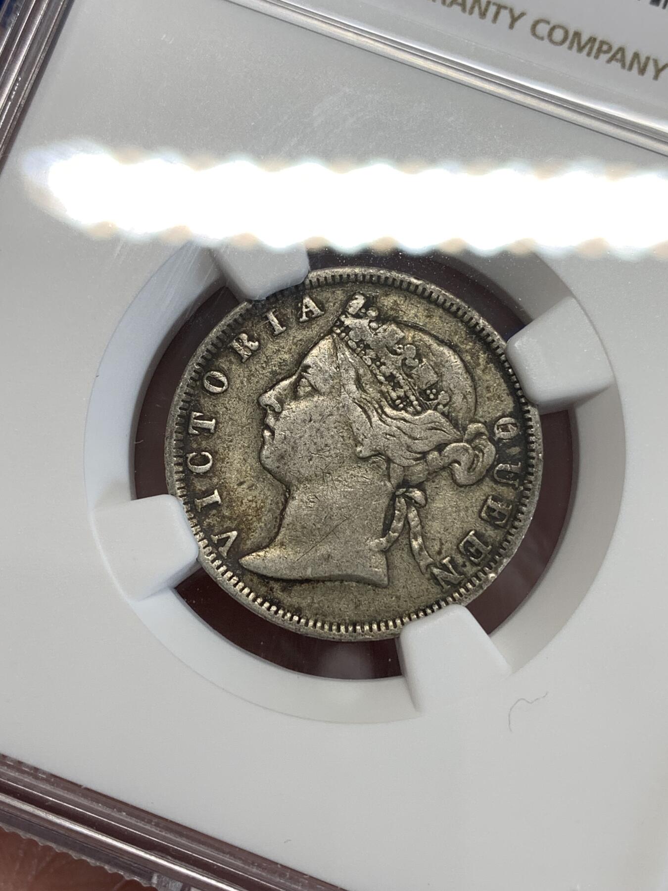 《竞宝斋》第298场- 周日，周一  2场连拍 （全场包邮） NGC VF35 香港 1894年 贰毫 维多利亚 银币 原味包浆币