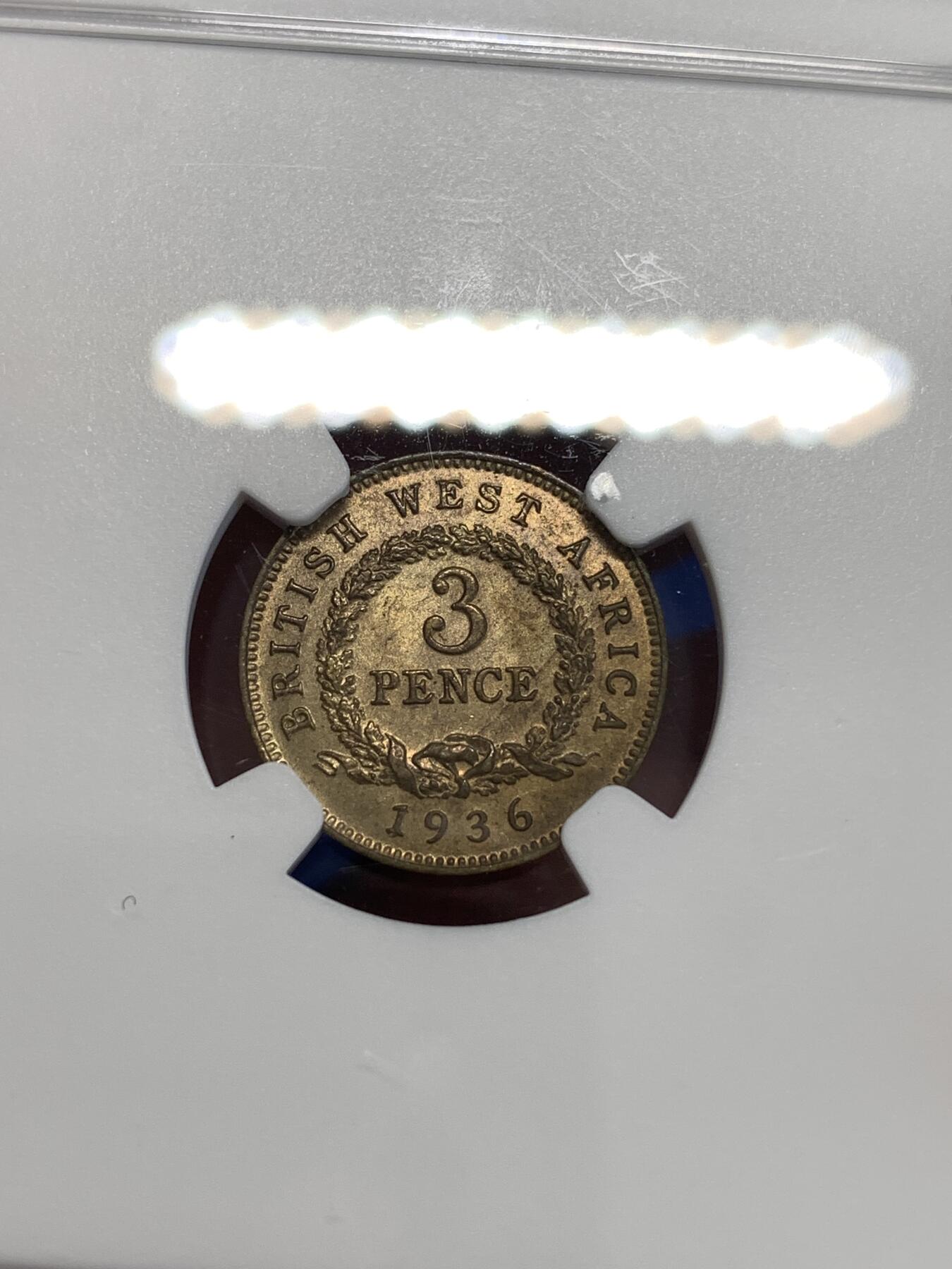 《竞宝斋》第298场- 周日，周一  2场连拍 （全场包邮） NGC UNC 英属西非1936年3便士少见品种