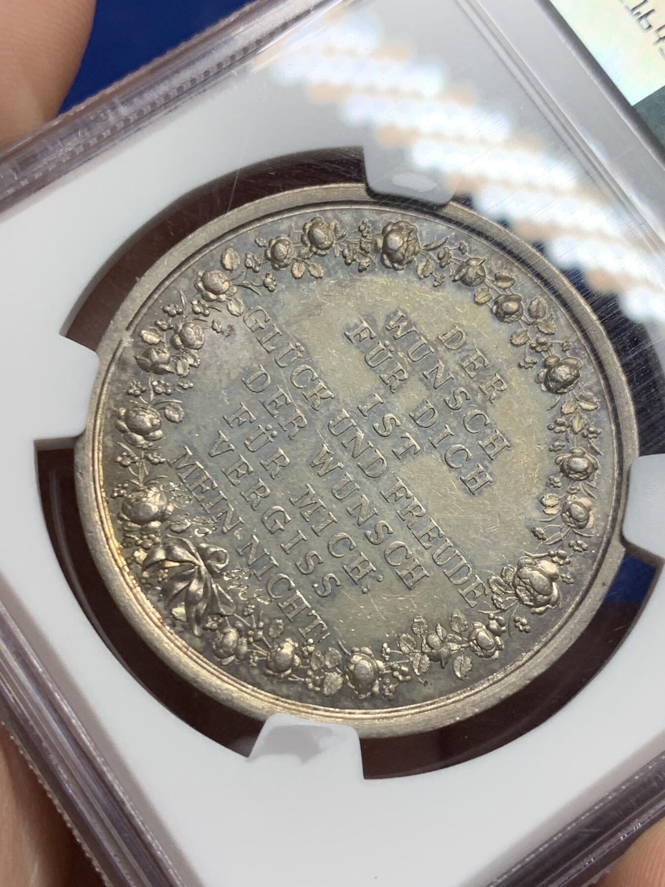 《竞宝斋》第298场- 周日，周一  2场连拍 （全场包邮） NGC AUD 19世纪德国神话人物故事银章 36.2mm 15.5g