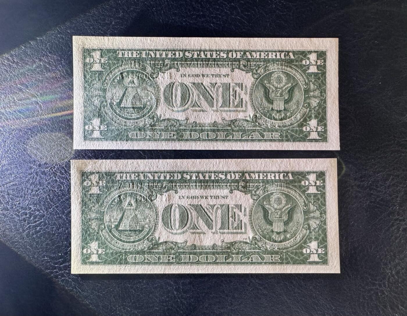 收藏联盟Quantum Auction 第369期拍卖  美国1957年1美元银币券两张 品相全新UNC 号码无347且豹子号身