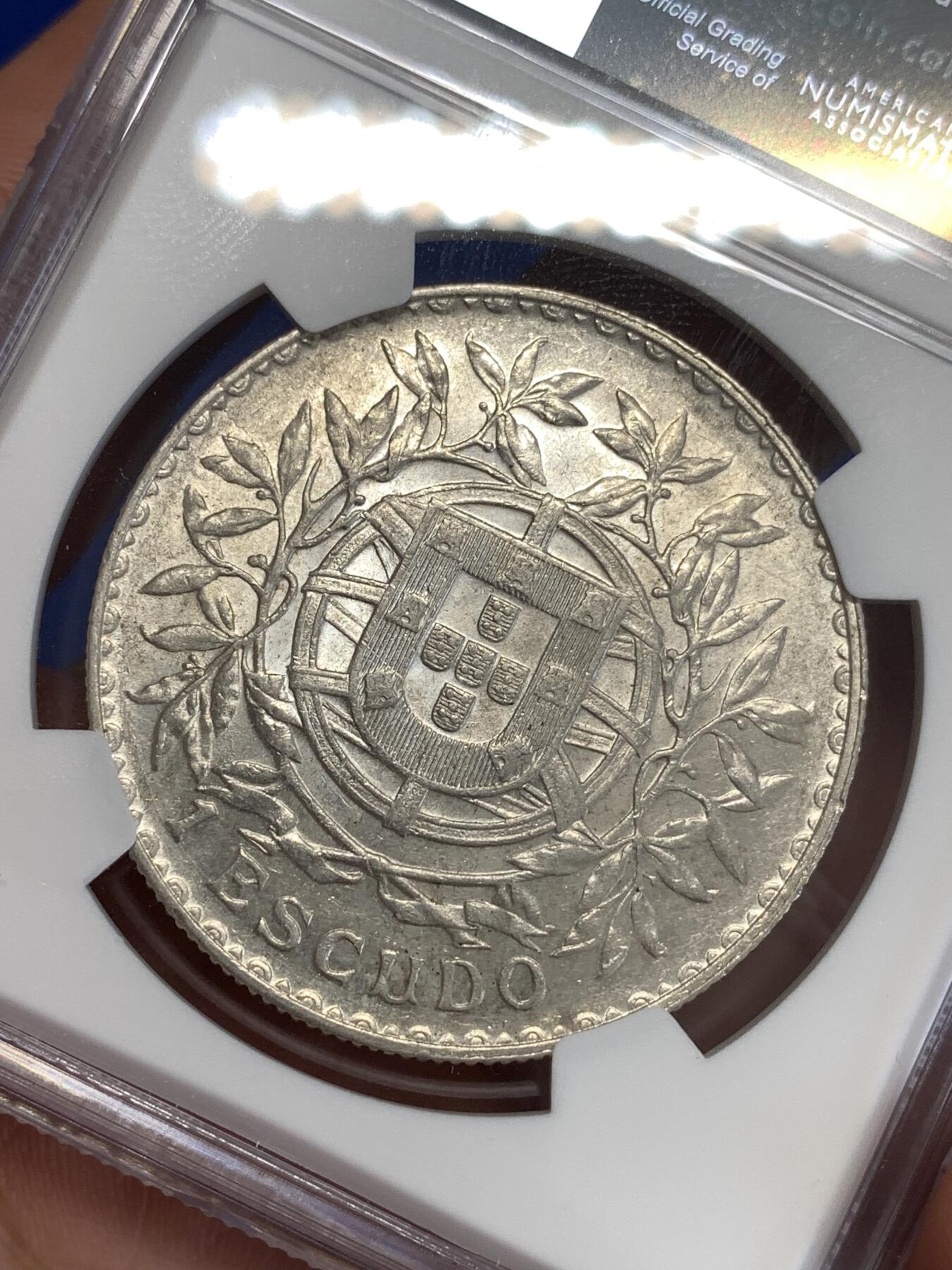 《竞宝斋》第299场- 周日，周一  2场连拍 （全场包邮） NGC AU55 葡萄牙1915年1埃斯库多大银币