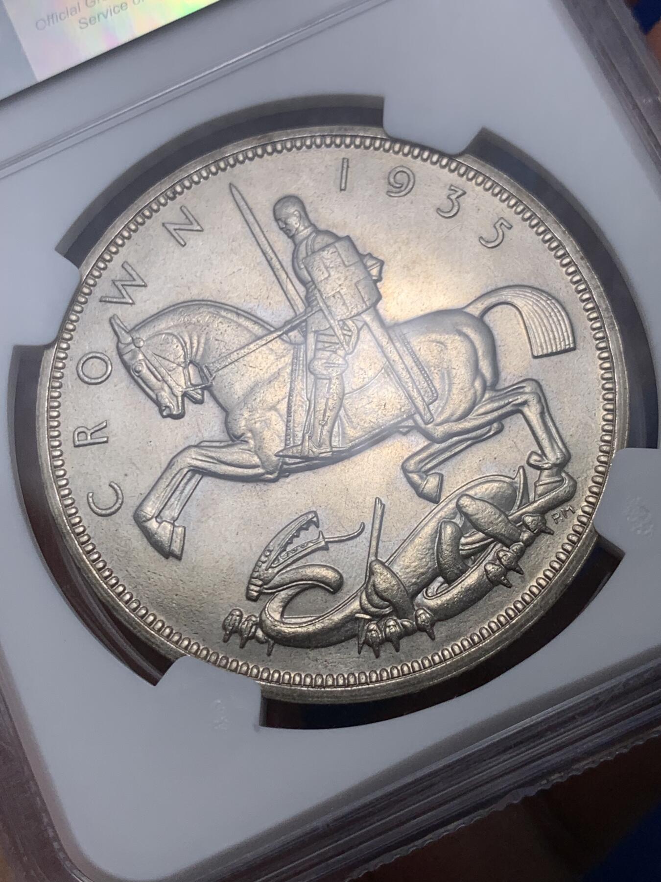 《竞宝斋》第299场- 周日，周一  2场连拍 （全场包邮） NGC SP63 SP版本早期精打 英国1935年乔治五世马剑克朗银币 状态好