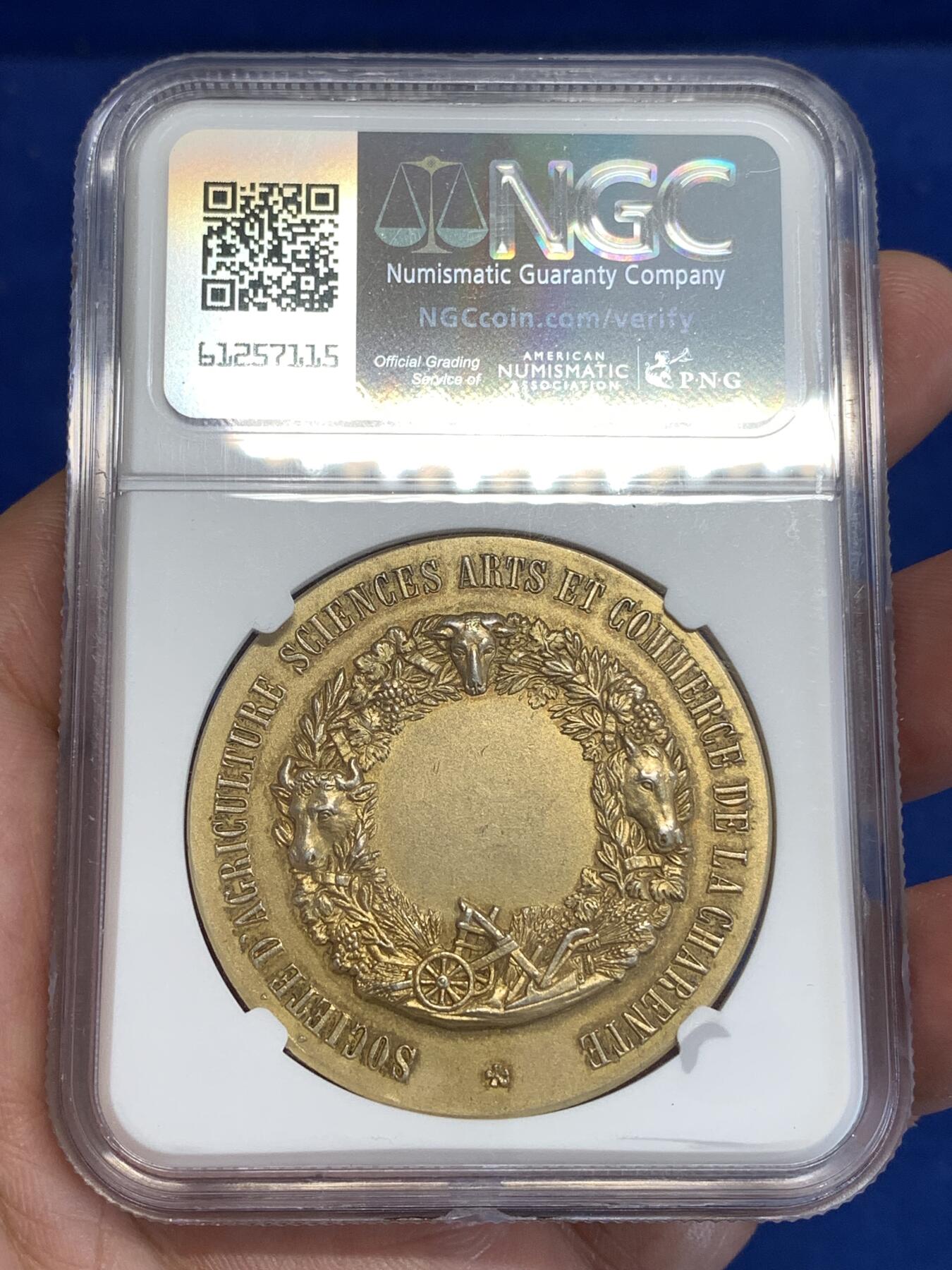 《竞宝斋》第299场- 周日，周一  2场连拍 （全场包邮） NGC MS63 法国农业协会镀金银章marey名作（麦田里的收获场景与辛勤的农户们）41mm丰饶角agent