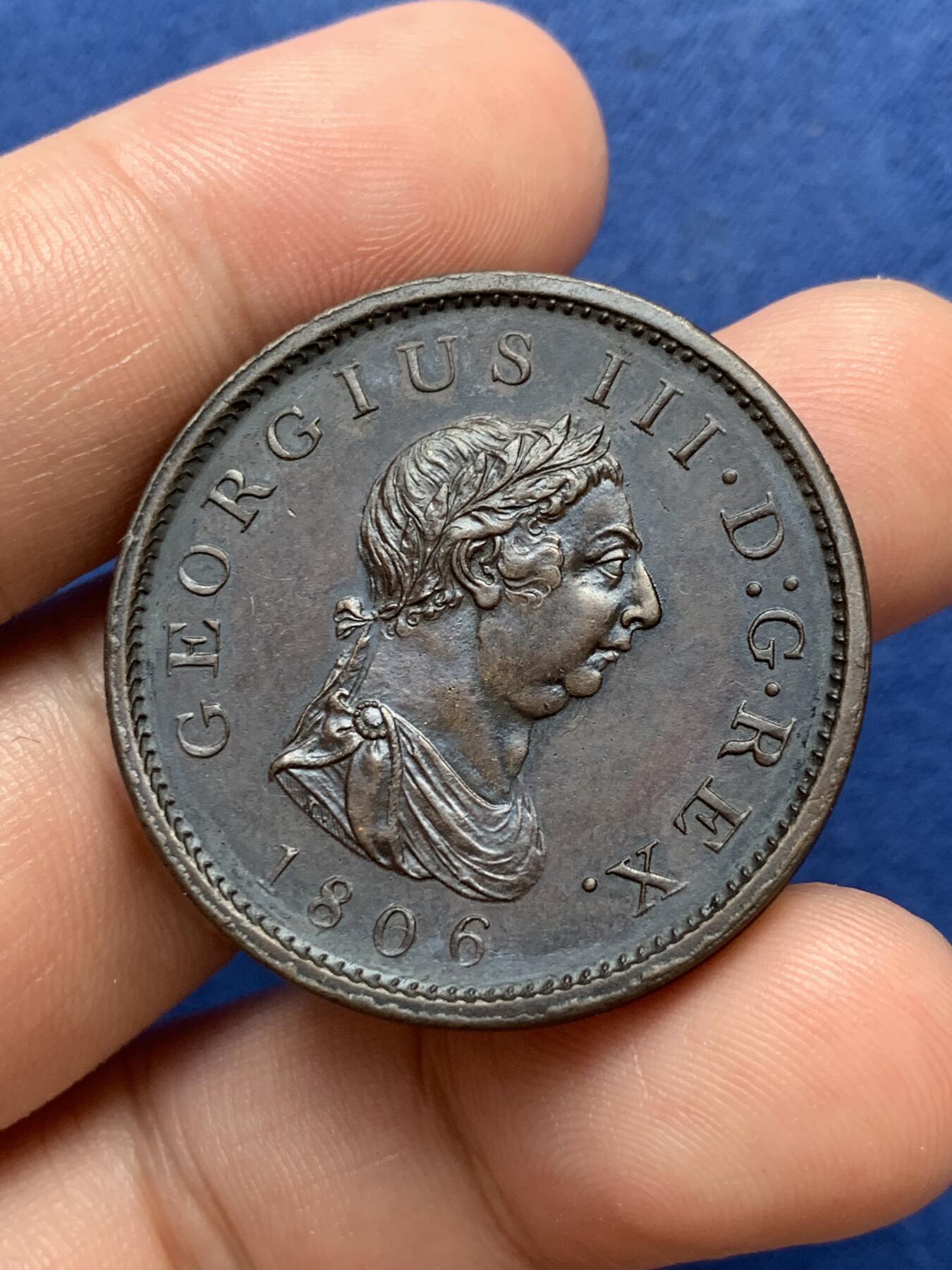 《竞宝斋》第299场- 周日，周一  2场连拍 （全场包邮） 英国1806乔治三世一便士大铜币 百年老包浆细节高点全在