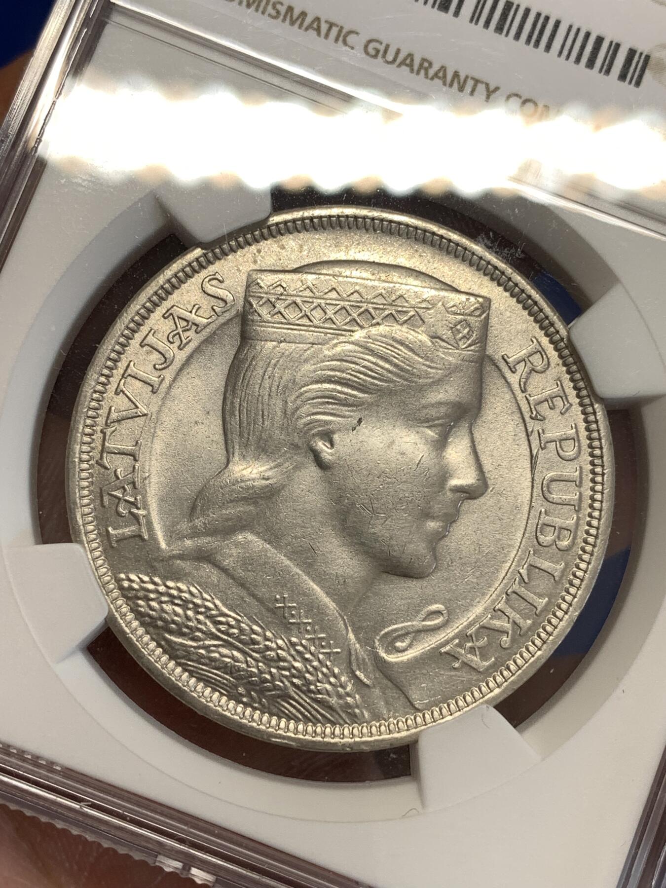 《竞宝斋》第299场- 周日，周一  2场连拍 （全场包邮） NGC UNC 拉脱维亚1931年5L大银币