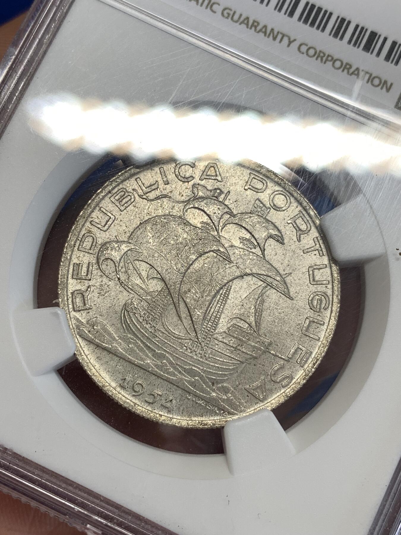 《竞宝斋》第299场- 周日，周一  2场连拍 （全场包邮） NGC MS65 葡萄牙1954年大帆船10埃斯库多银币