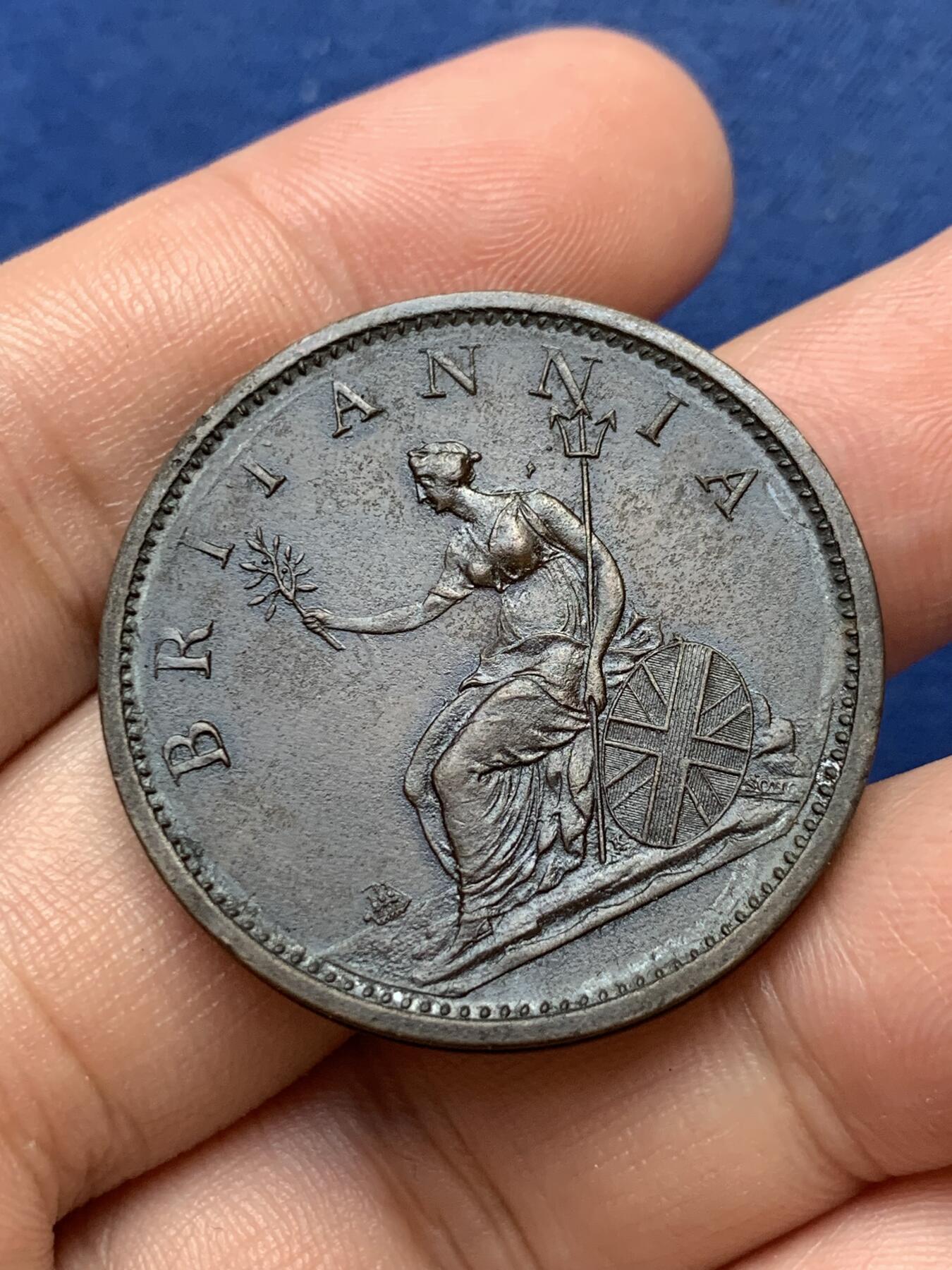 《竞宝斋》第299场- 周日，周一  2场连拍 （全场包邮） 英国1806乔治三世一便士大铜币 百年老包浆细节高点全在