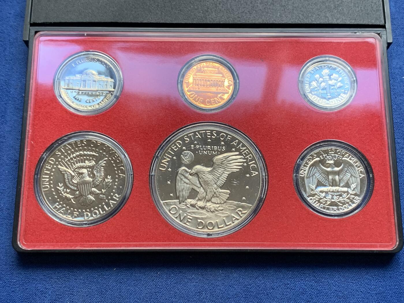 《竞宝斋》第299场- 周日，周一  2场连拍 （全场包邮） 美国1974年精制套币