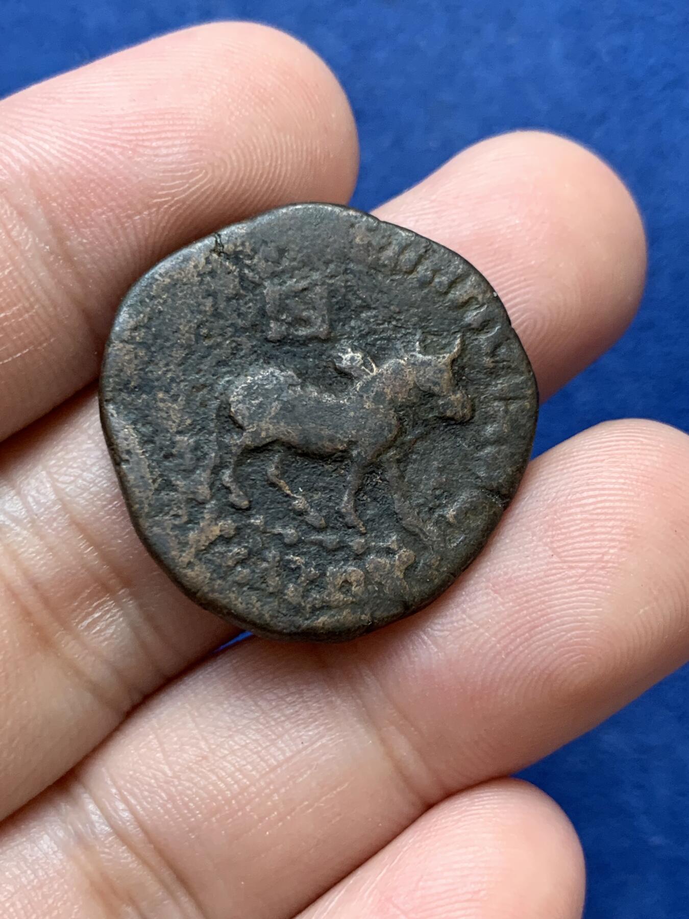 《竞宝斋》第299场- 周日，周一  2场连拍 （全场包邮） 塞克王朝  阿泽斯二世 大铜币 图案清晰完整 13.33克