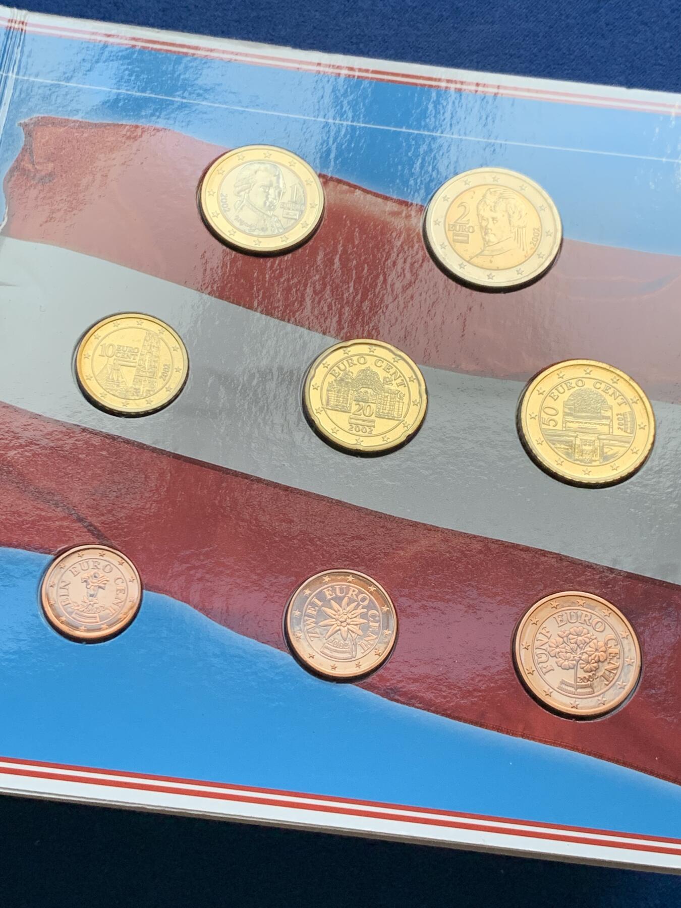 《竞宝斋》第299场- 周日，周一  2场连拍 （全场包邮） 2002年奥地利欧元套币