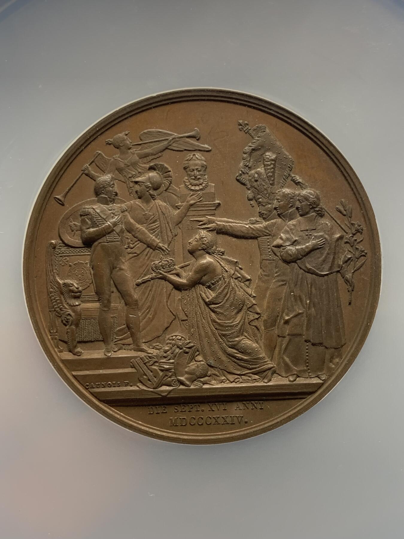 《竞宝斋》第299场- 周日，周一  2场连拍 （全场包邮） NGC MS63BN 1824年早期查理十世加冕盛大典礼大铜章 直径50.5mm，双面工艺好，超高浮雕，罕见铜章 加厚盒装