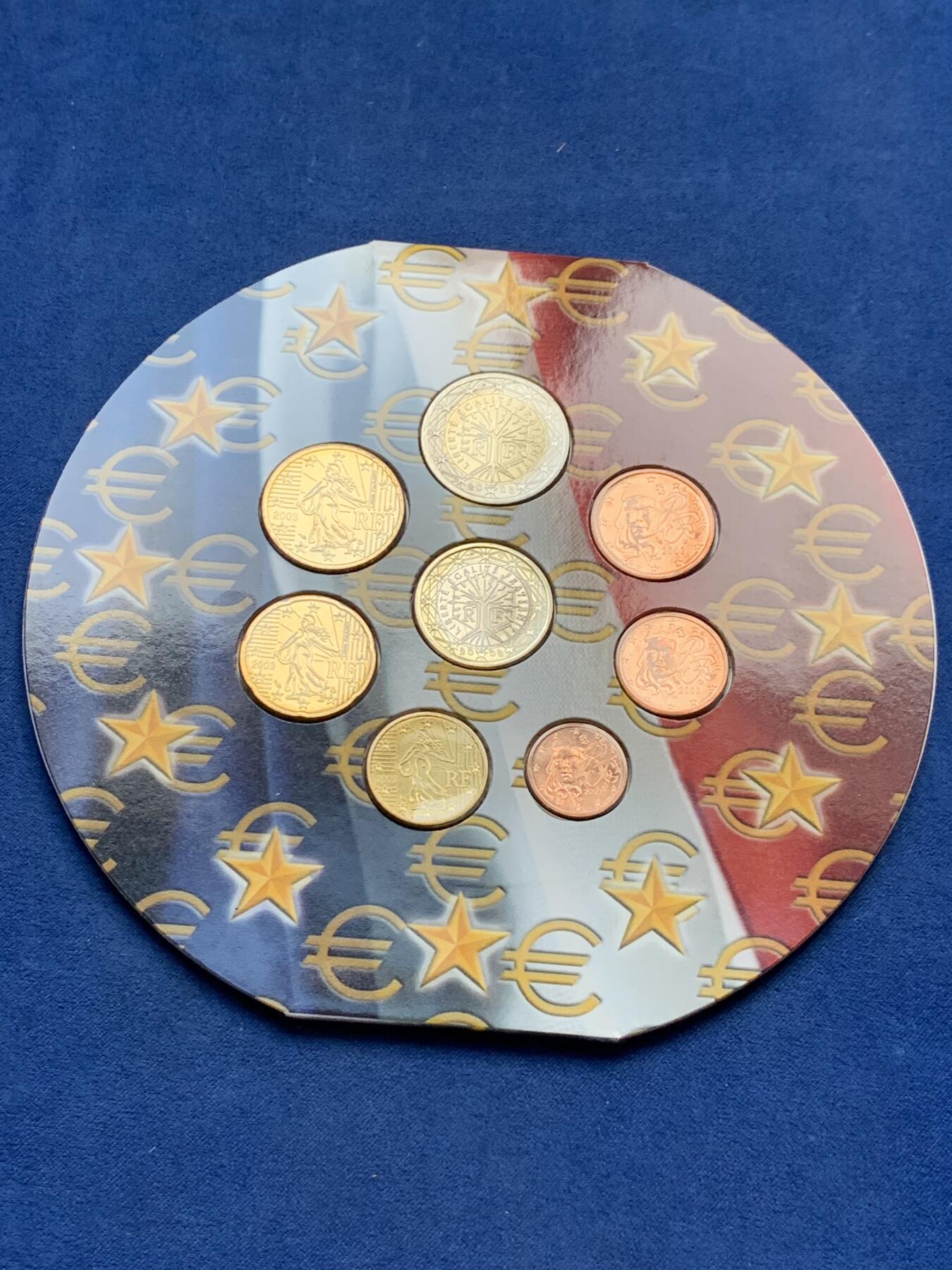 《竞宝斋》第299场- 周日，周一  2场连拍 （全场包邮） 法国2003年欧元卡册