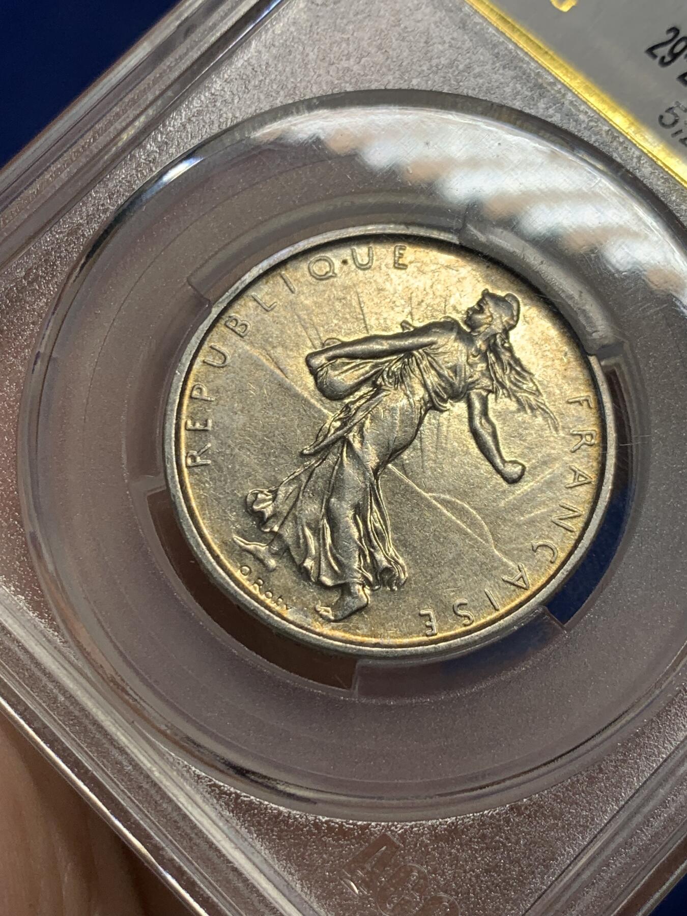 《竞宝斋》第299场- 周日，周一  2场连拍 （全场包邮） ACG AU55 法国1962年播种女神5法郎银币 淡金色包浆