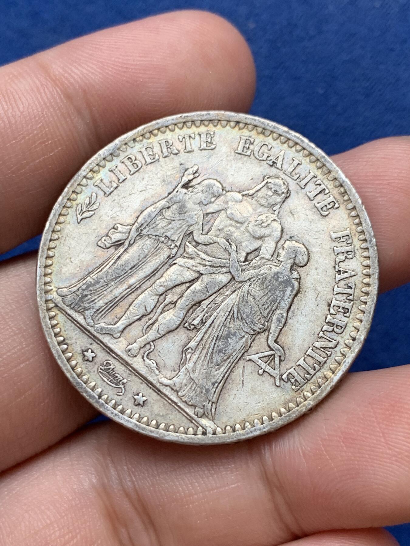 《竞宝斋》第299场- 周日，周一  2场连拍 （全场包邮） 1873年法国大力神5法郎银币