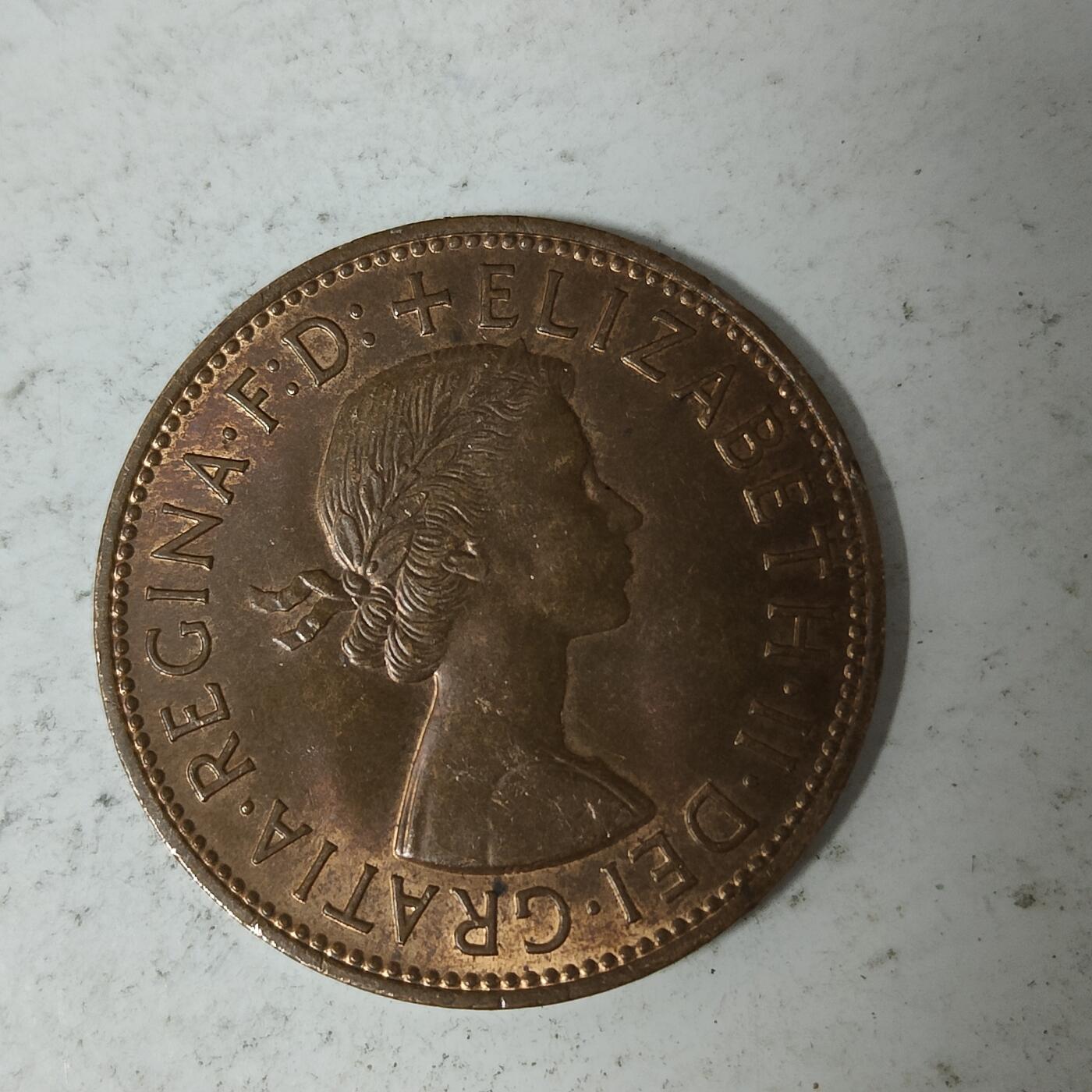 英雄古币捡漏专场第一期无押金可累计捡漏，全场50包邮，偏远地区除外。 英国1967年一便士。
