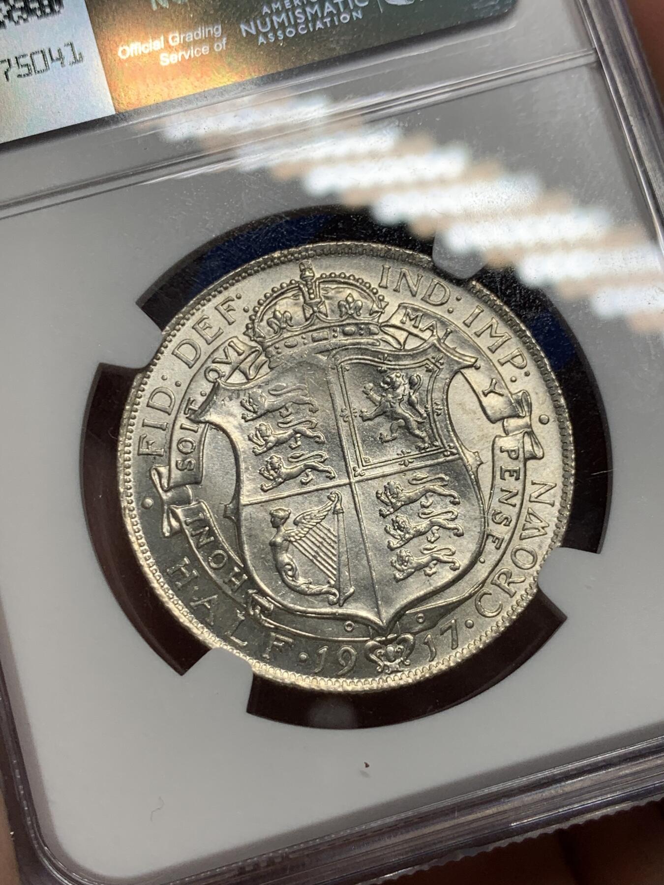 《竞宝斋》第299场- 周日，周一  2场连拍 （全场包邮） NGC MS63 英国1917乔治五世半克朗 强转光 cgs80砸出 上海n低评