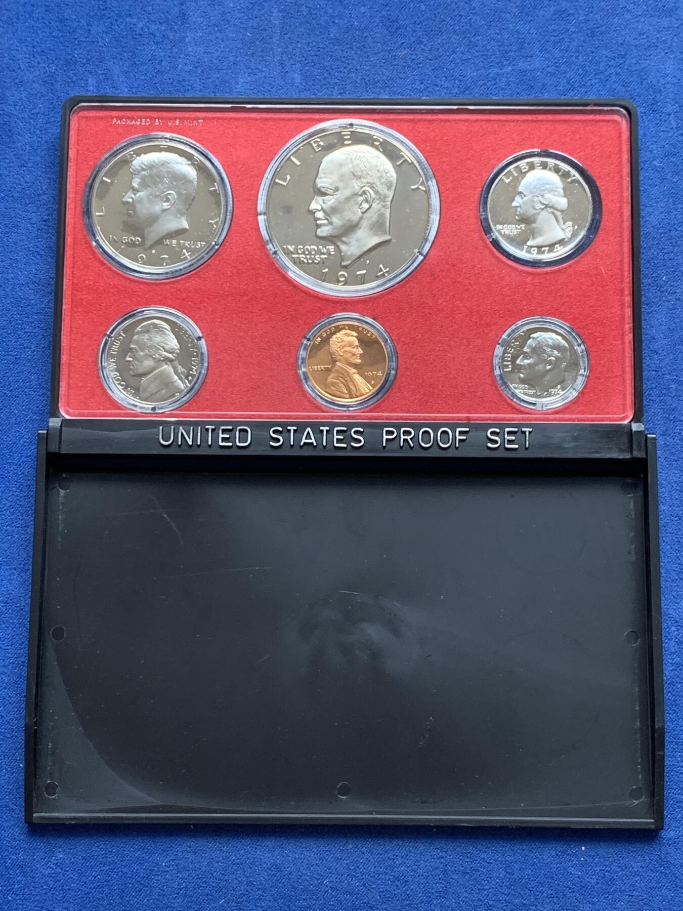 《竞宝斋》第299场- 周日，周一  2场连拍 （全场包邮） 美国1974年精制套币