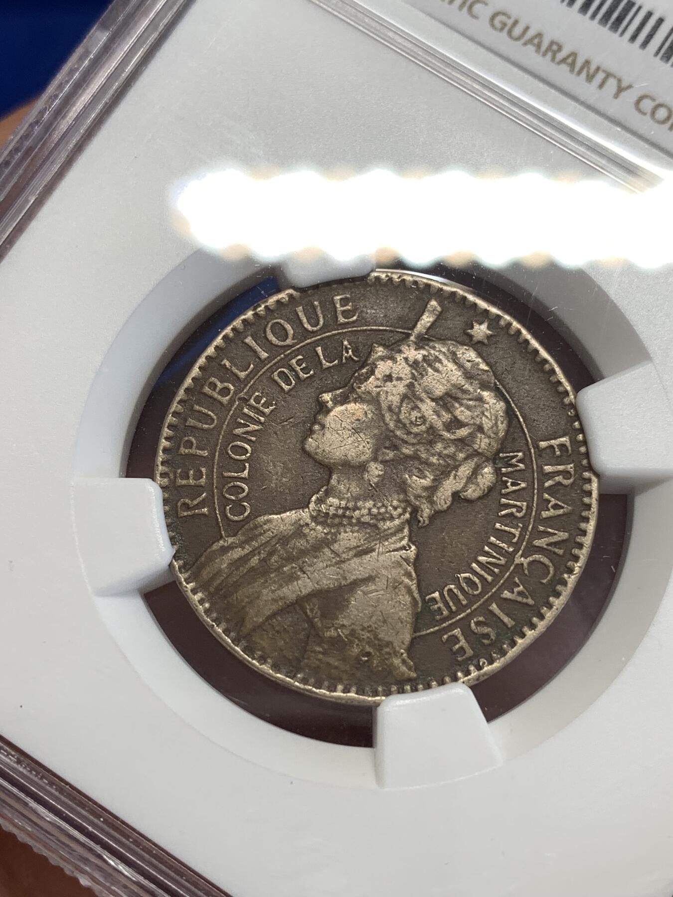 《竞宝斋》第299场- 周日，周一  2场连拍 （全场包邮） NGC VF25 马提尼克1法郎 发行量仅35万枚 美品 TTB 22年10月 Katz拍卖不含佣724HKD！