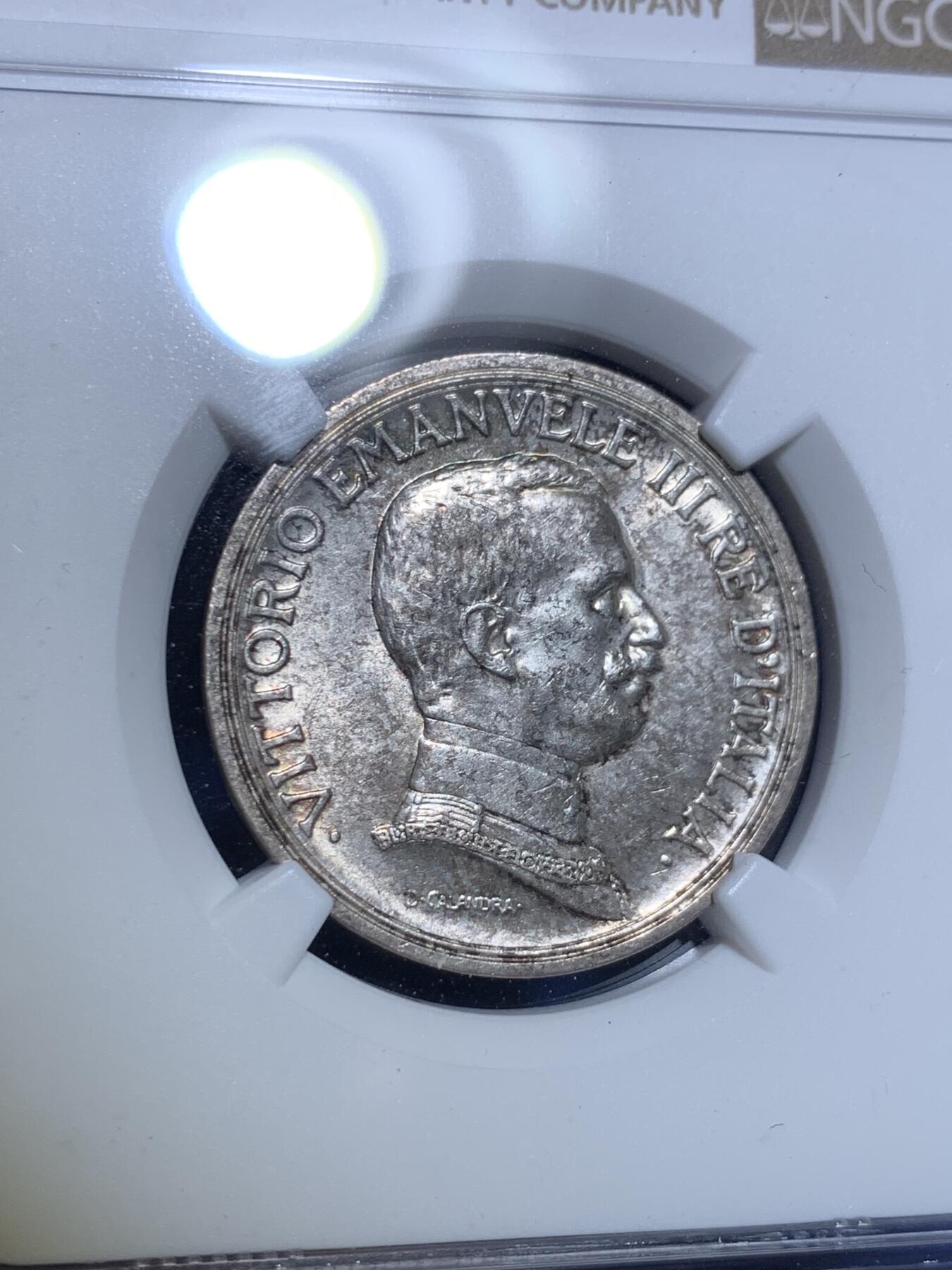 《竞宝斋》第299场- 周日，周一  2场连拍 （全场包邮） NGC MS62 意大利1914年埃曼努埃莱三世四驾马车2里拉