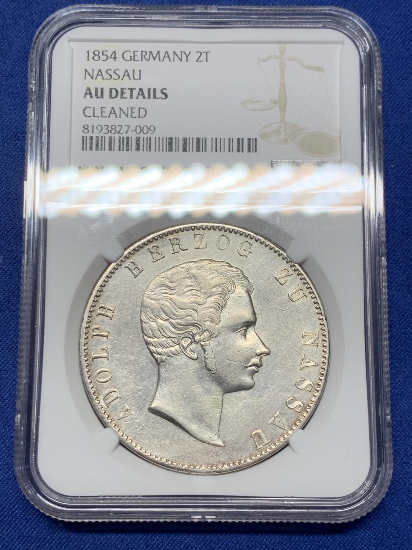 《竞宝斋》第299场- 周日，周一  2场连拍 （全场包邮） NGC AU 德国 拿骚 1854年 阿道夫2泰勒37克 大银币 光度不错  AU已经很难了