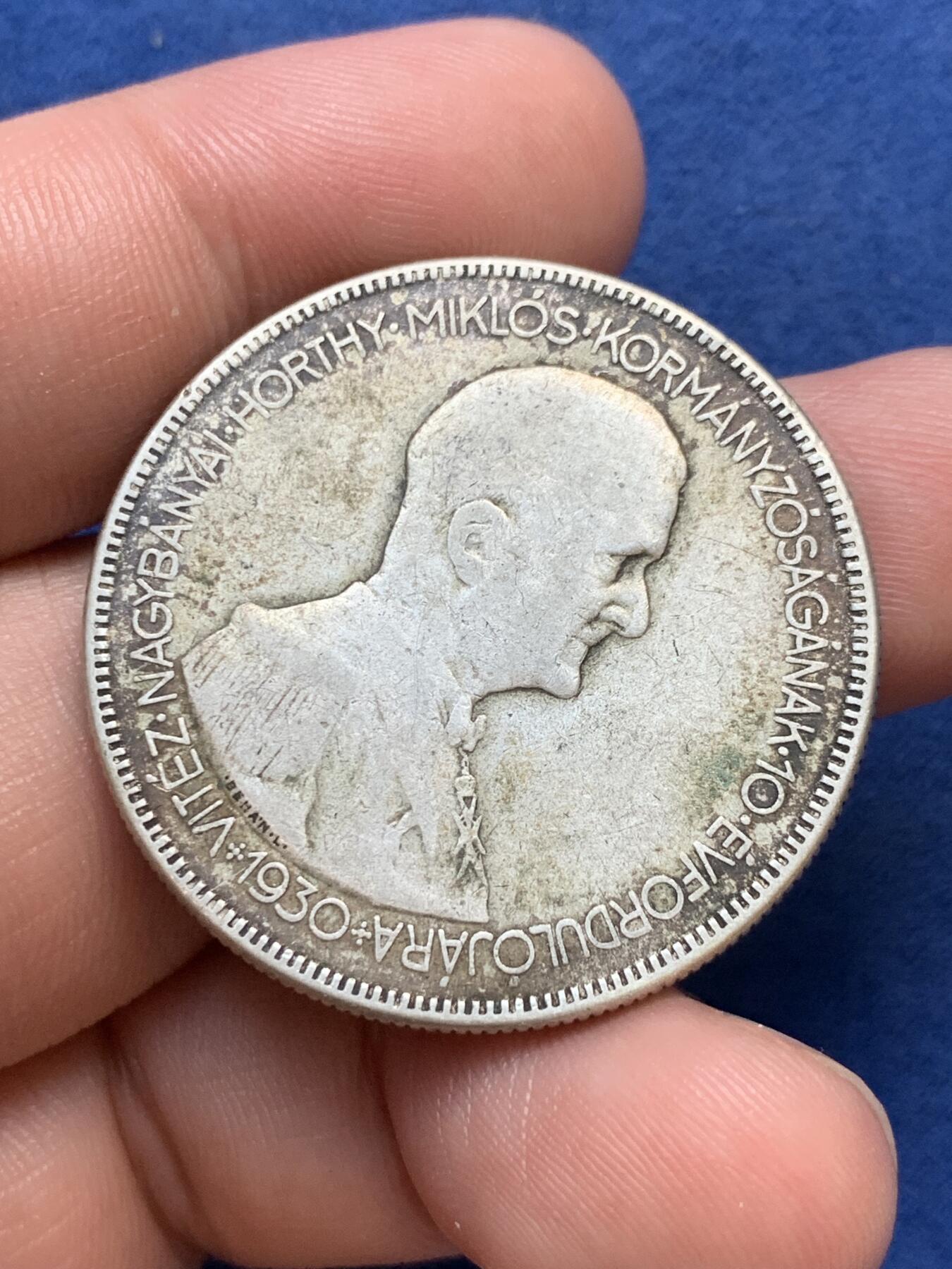 《竞宝斋》第299场- 周日，周一  2场连拍 （全场包邮） 匈牙利霍尔蒂1930年双天使5潘戈大银币