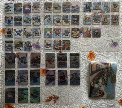 卡牌限时006专场 小浣熊冬季奥运会小全套，原袋出厂品相，40张小卡+15张大卡，带全新卡册。