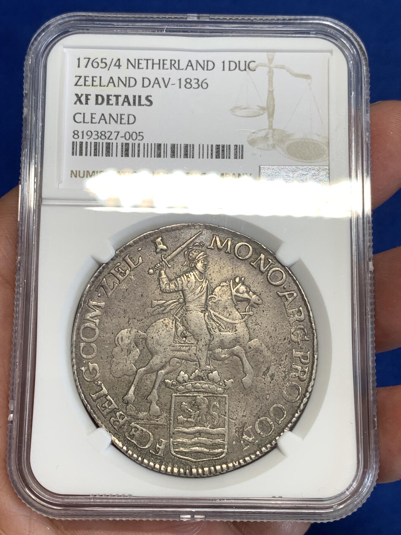 《竞宝斋》第299场- 周日，周一  2场连拍 （全场包邮） NGC XF 荷兰 1765/4 泽兰省 1杜卡特 马剑大银币 骑字版少见 比起常见省版别 泽兰省这个状态已经很不错了