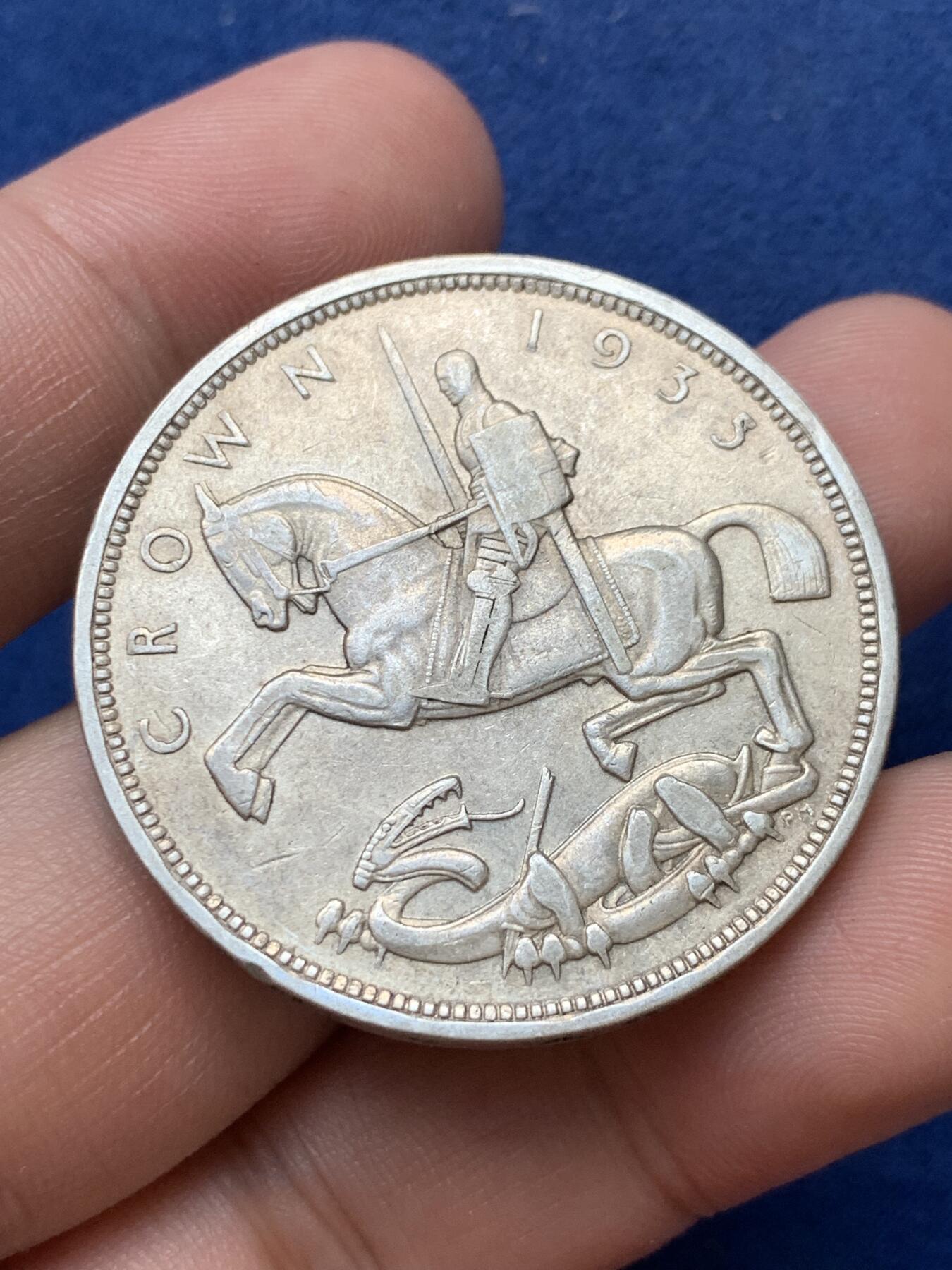 《竞宝斋》第299场- 周日，周一  2场连拍 （全场包邮） 1935年乔治五世木马剑克朗银币