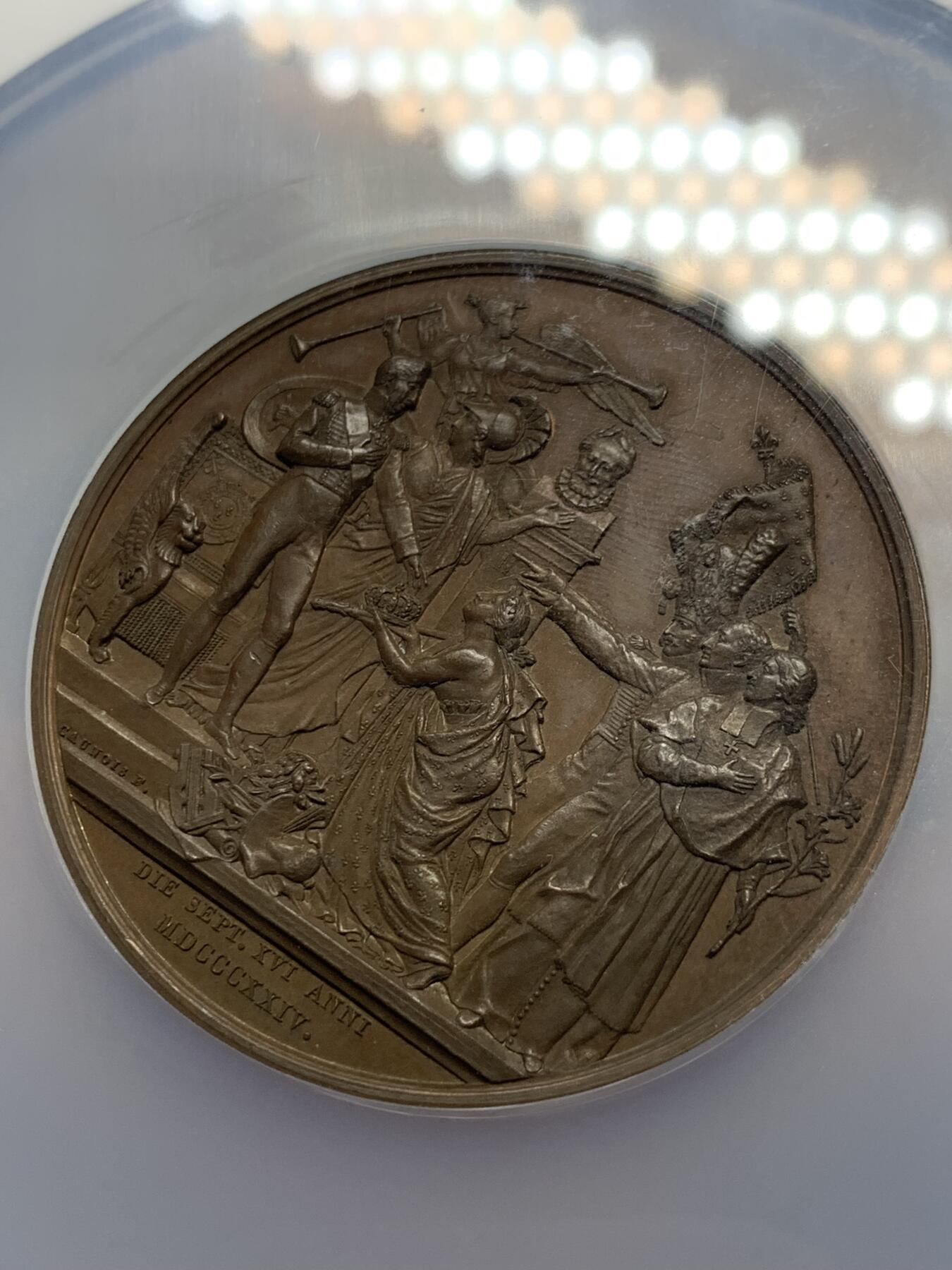 《竞宝斋》第299场- 周日，周一  2场连拍 （全场包邮） NGC MS63BN 1824年早期查理十世加冕盛大典礼大铜章 直径50.5mm，双面工艺好，超高浮雕，罕见铜章 加厚盒装