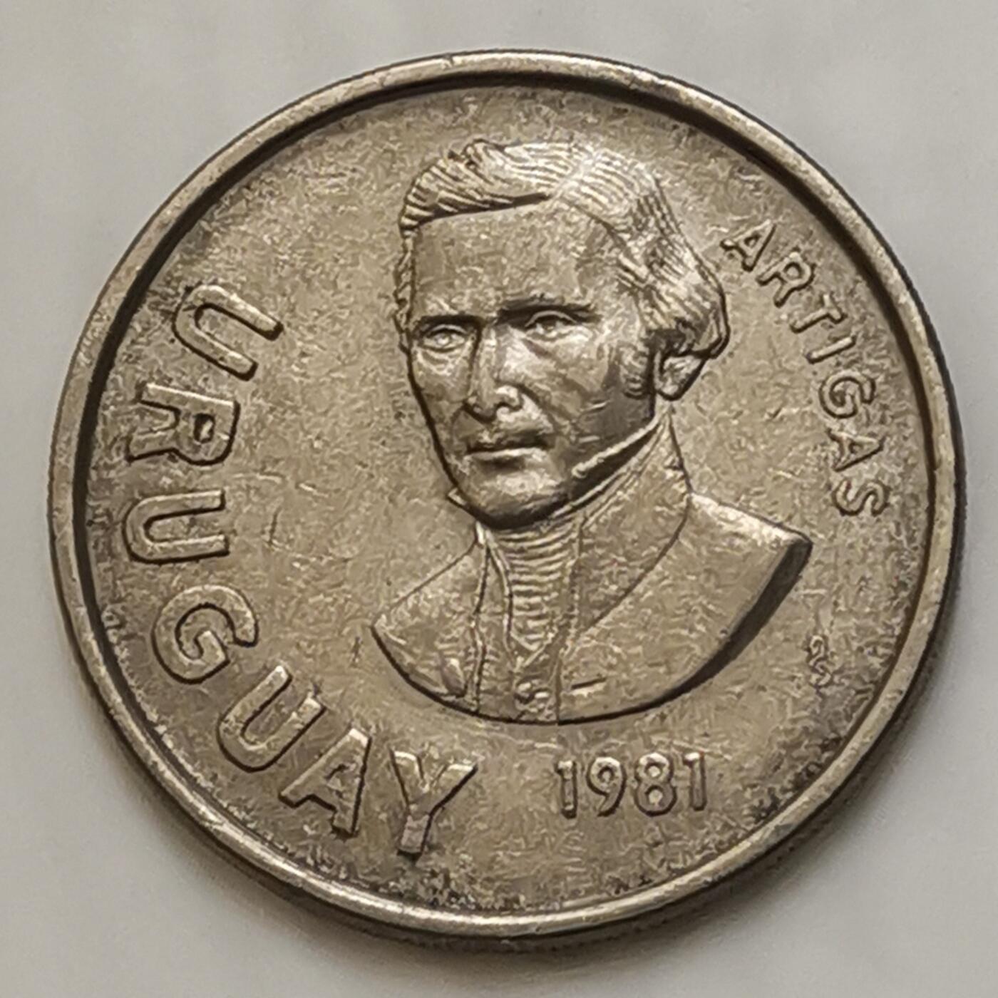 海外回流1元起拍小铺 各国钱币散币场 第15期 乌拉圭1981年10比索