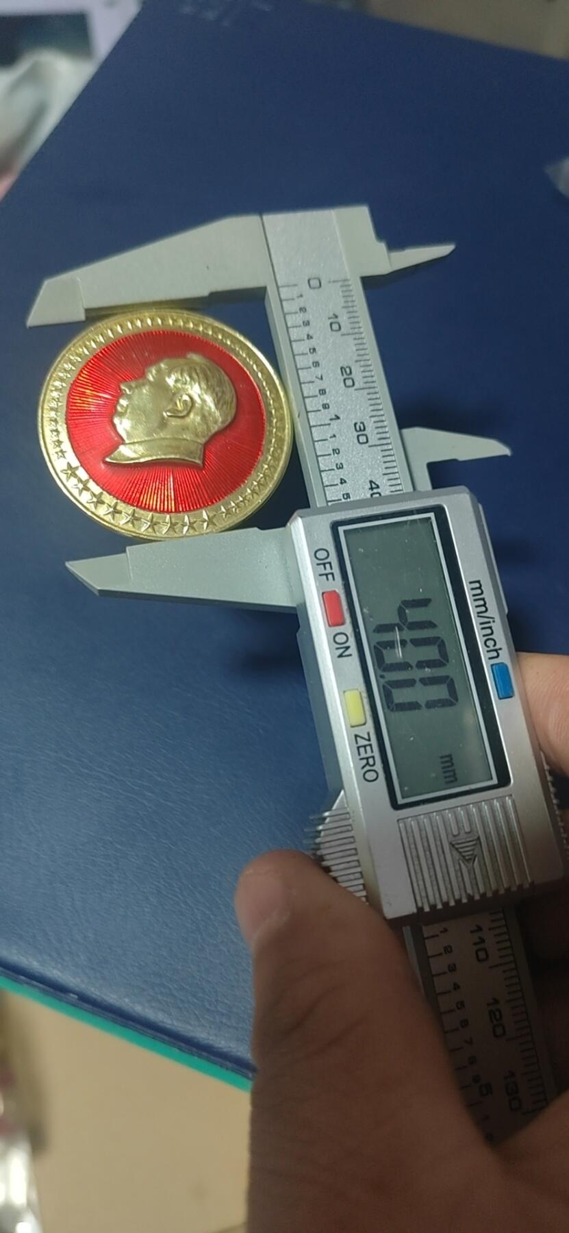 毛主席像章专场，都是部队章 🔥🔥🔥🔥毛主席像章，40毫米，背面有铭文：总字308部队